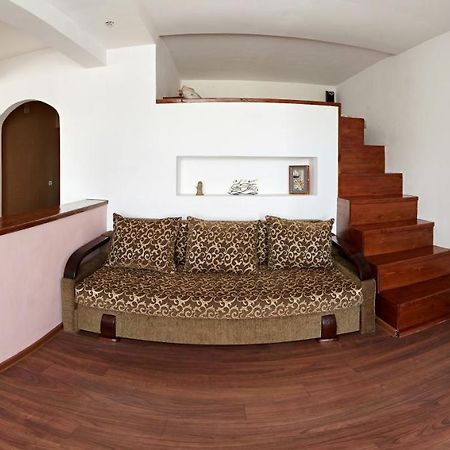 ריבנה Babylon Apartment On Bukovinskaya Street מראה חיצוני תמונה