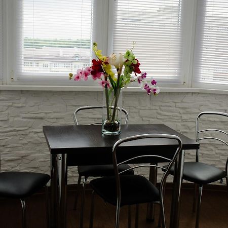 ריבנה Babylon Apartment On Bukovinskaya Street מראה חיצוני תמונה